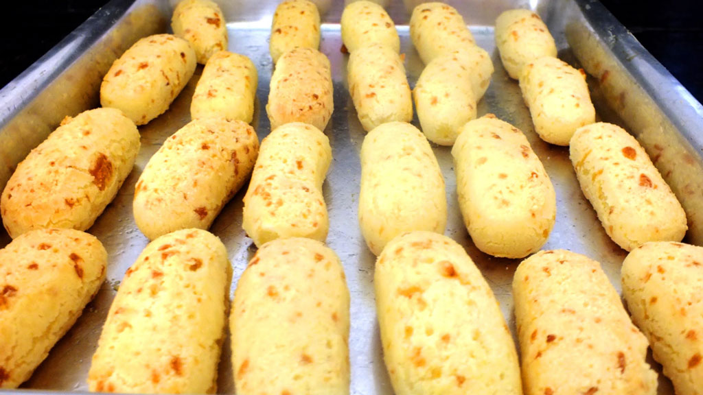 Biscoito de queijo meia cura