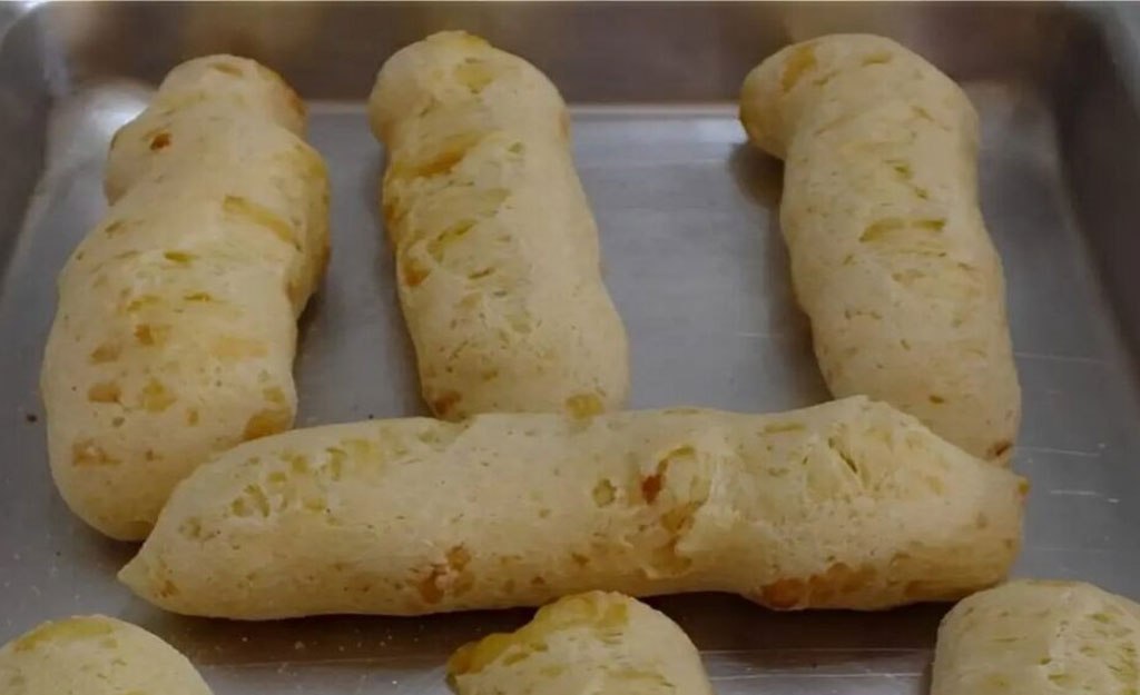 Biscoito de provolone sequinho e crocante