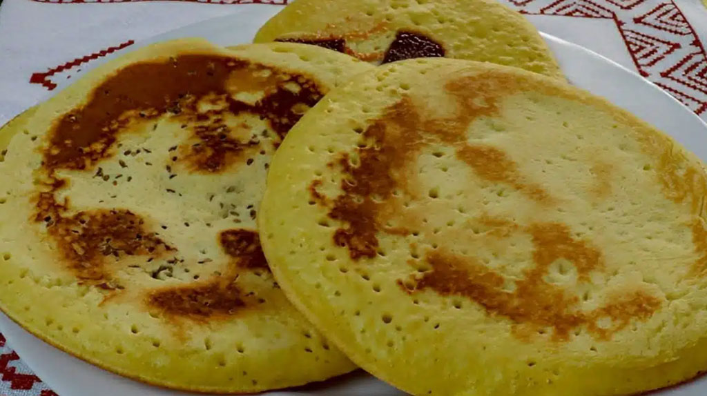 Bolinho de fubá na frigideira