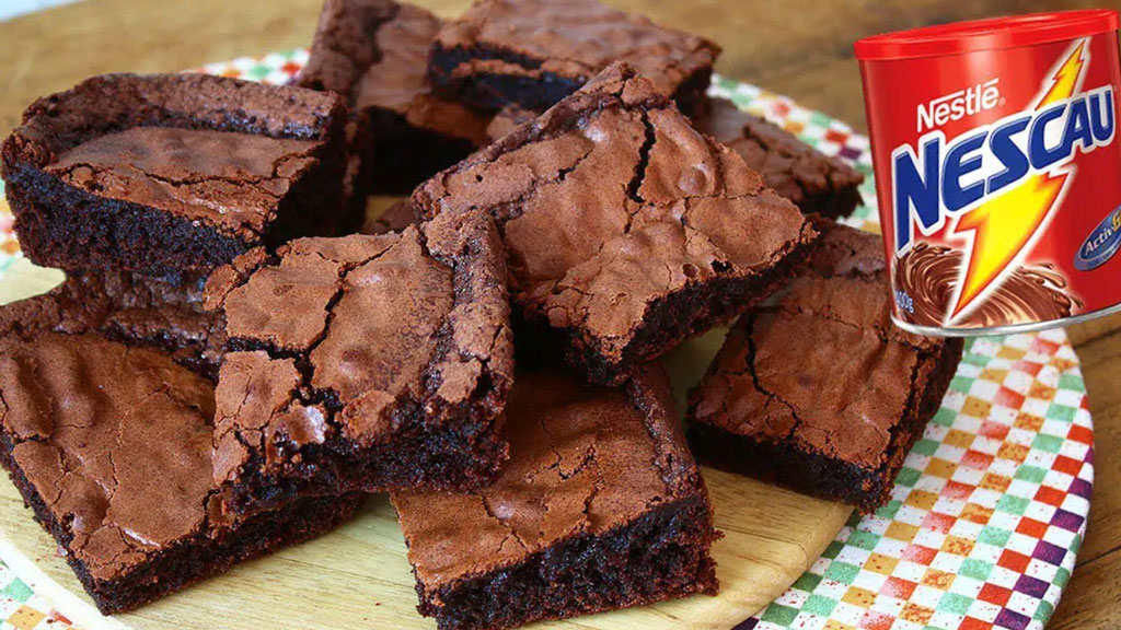 Brownie de chocolate em pó