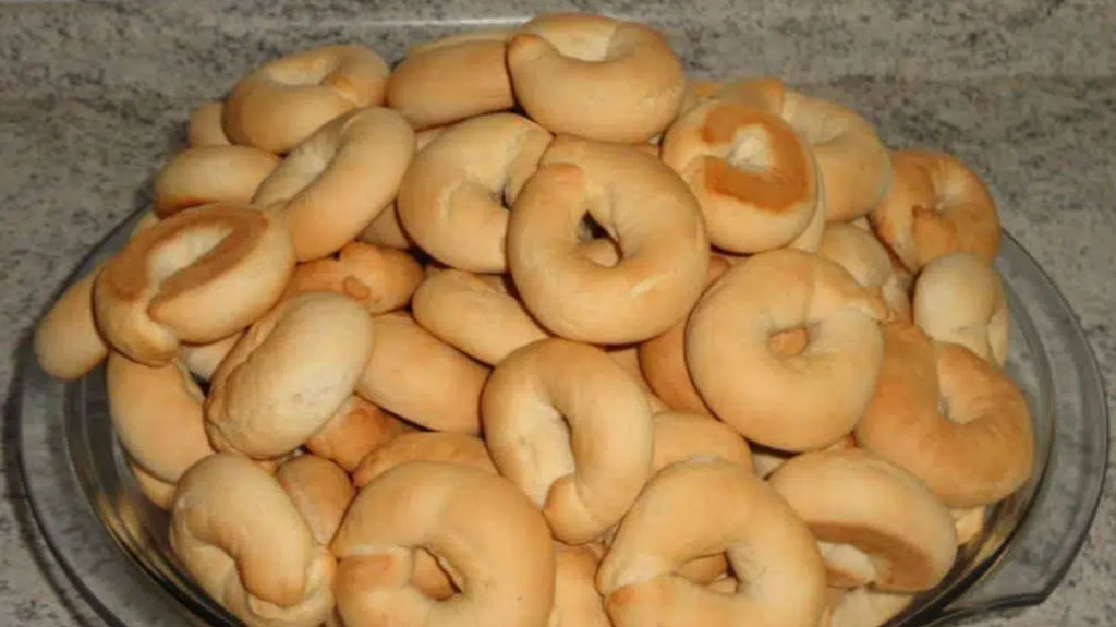 Rosquinha caseira de leite condensado