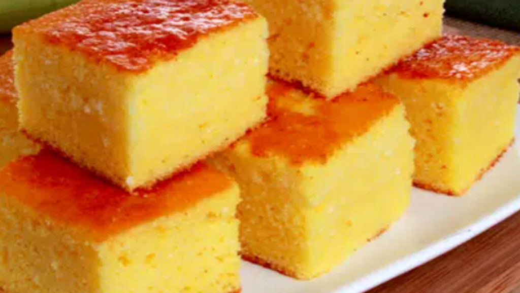 Bolo de fubá com laranja