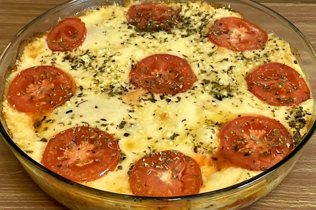 Batata gratinada ao molho