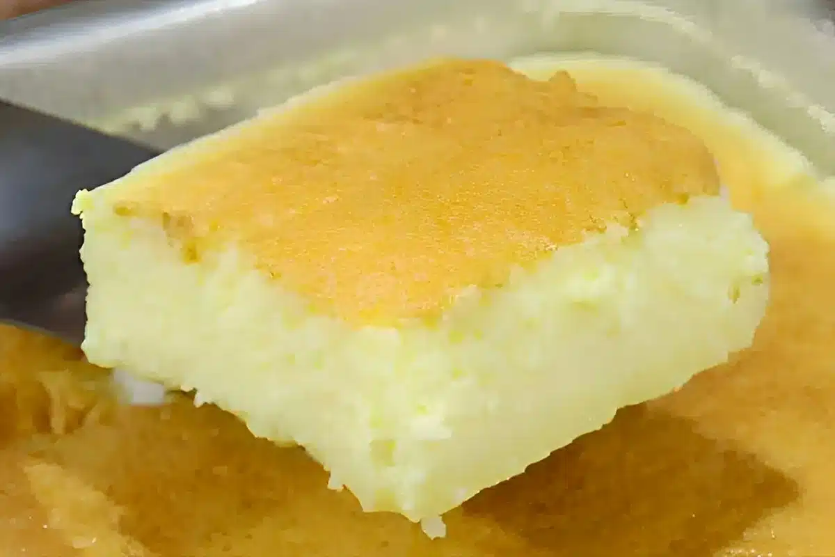 Bolo de dois leites