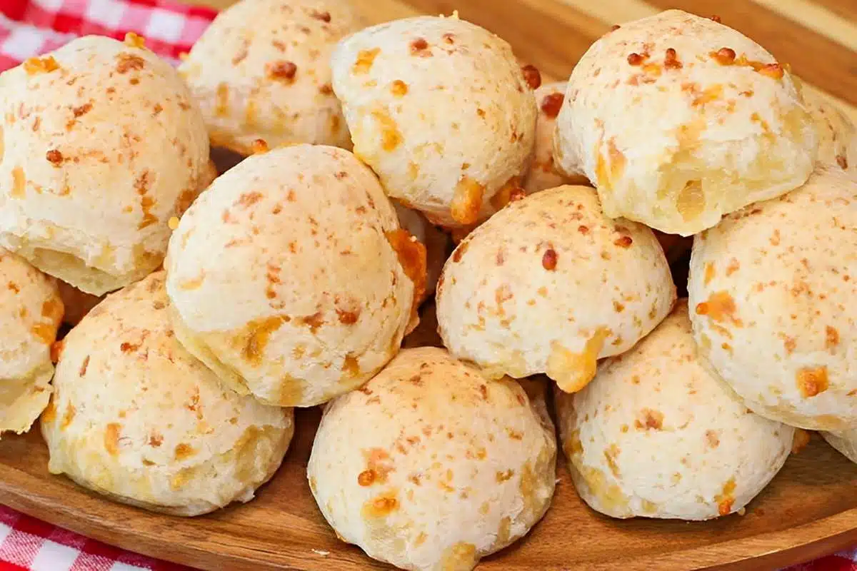 Pão de queijo fácil