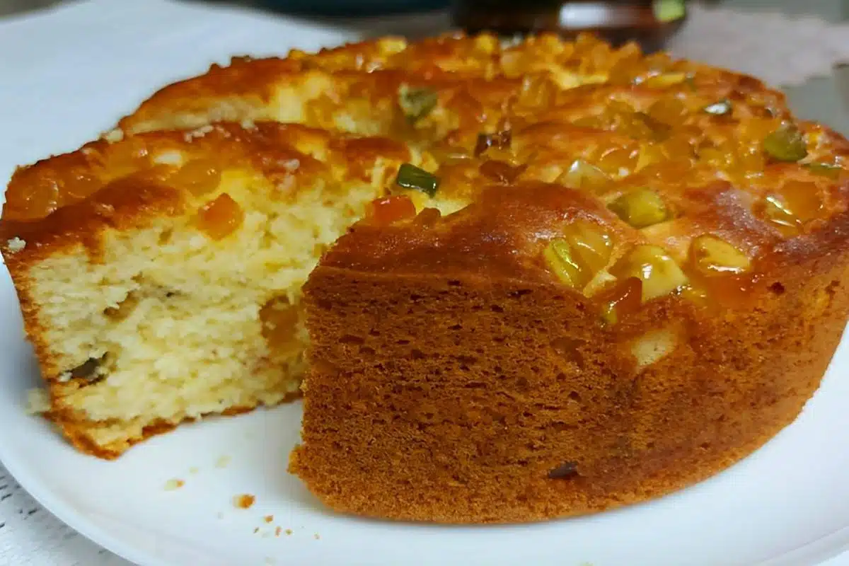 Pão doce de frutas cristalizadas