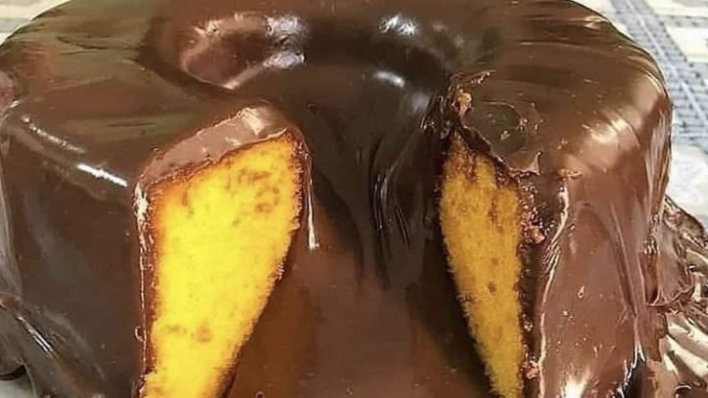 Bolo de cenoura com nutella