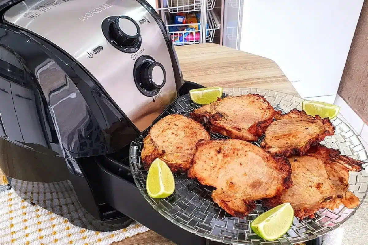 Bisteca suína na airfryer